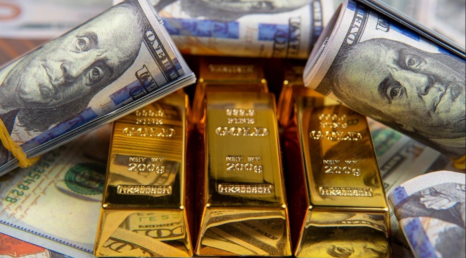 abdli bankadan sarsici dolar ve altin tahmini mKn35J1J