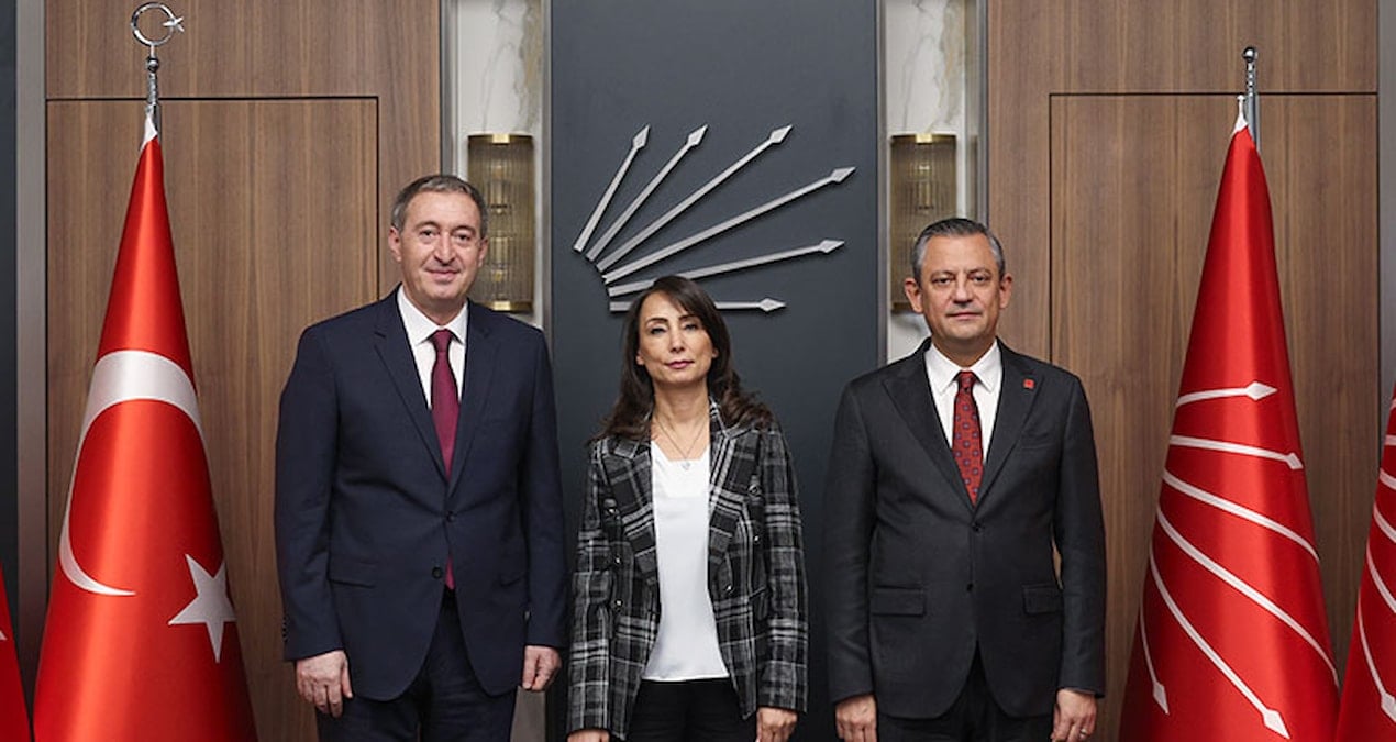 dem parti ozgur ozeli ziyaret edecek BE2iaRJM