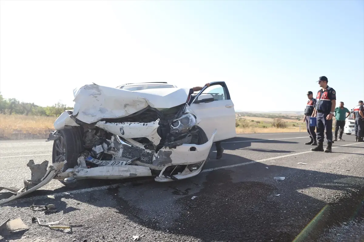 nevsehirde kaza 14 yarali Mzi9iV32