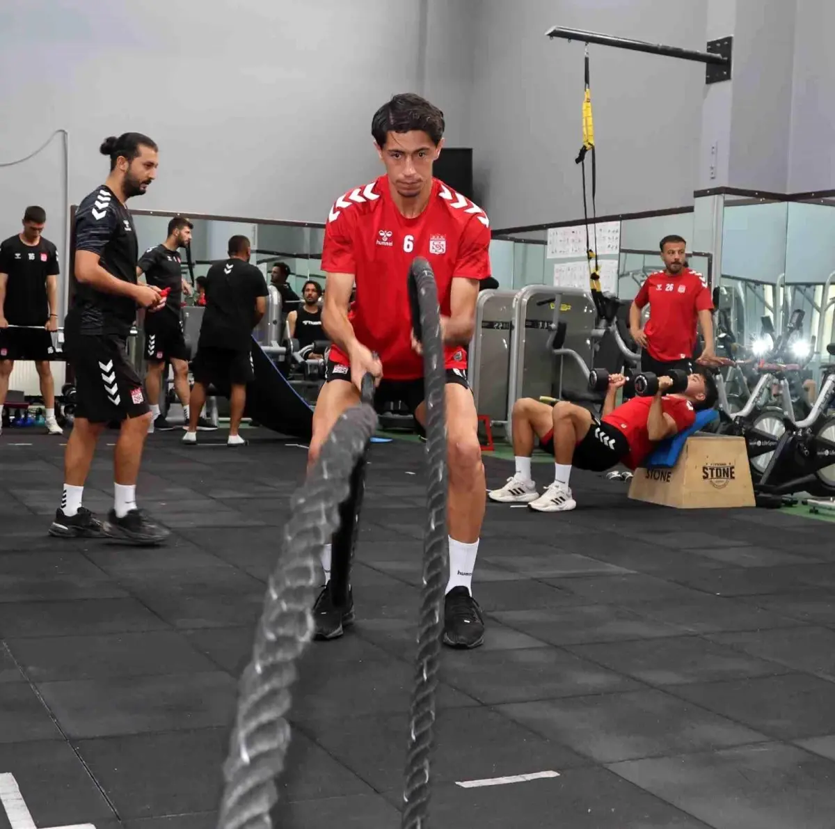 sivasspor sariyer macina hazirlaniyor hiMBiE5G