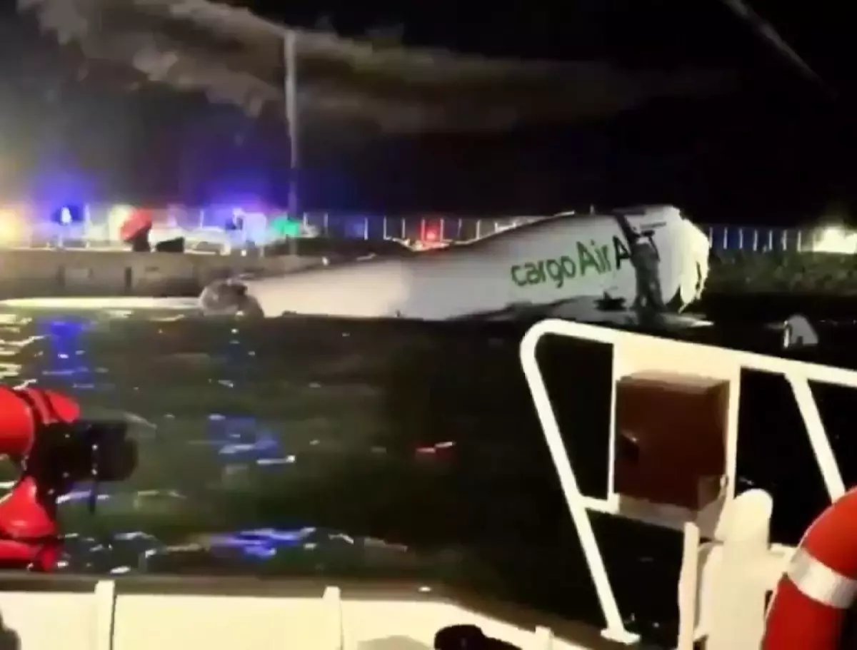 boeing 747 kargo ucagi inis sirasinda kaza yapti UhOIDp1T.jpg