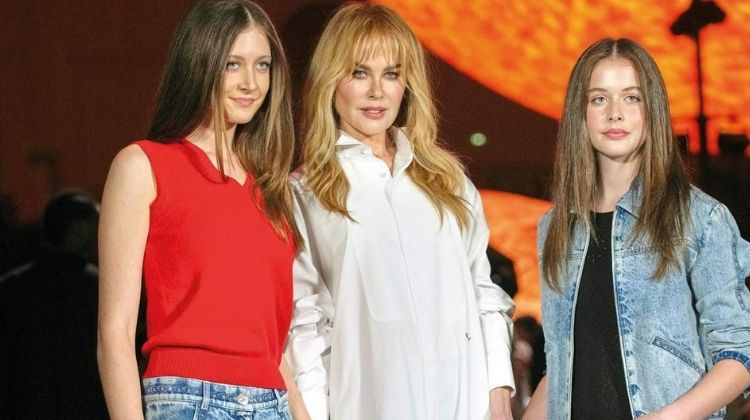 bosanma sokunu kizlariyla atlatiyor 13YZ56Mv