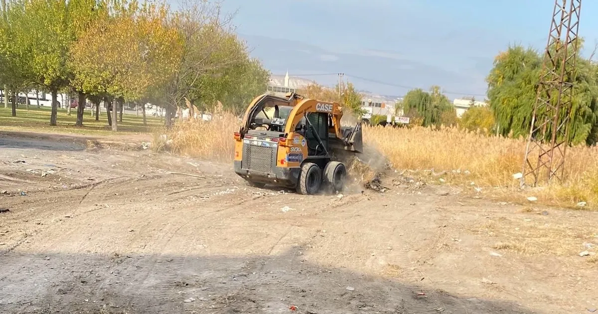 kayseri melikgazide sonbahar temizligi tQ63hqGn.webp