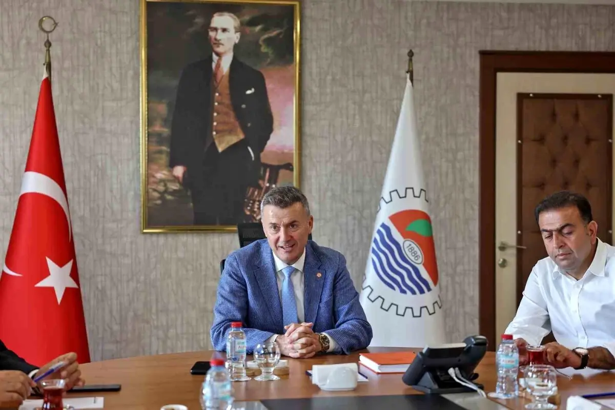 mersinde yeni hal yasasi toplantisi HA6rDW2A.jpg