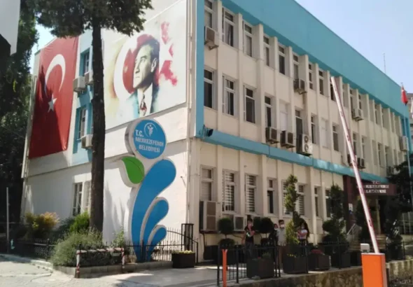 son-dakika-denizli-merkezefendi-belediyesine-operasyon-baskan-yardimcisi-dahil-5-kisi-gozaltina-alindi-bPrV81Bz