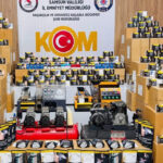 Samsunda durdurulan kamyonetten cikanlar sasirtti tam 1 milyon 350 bin adet 8AJQSBR6