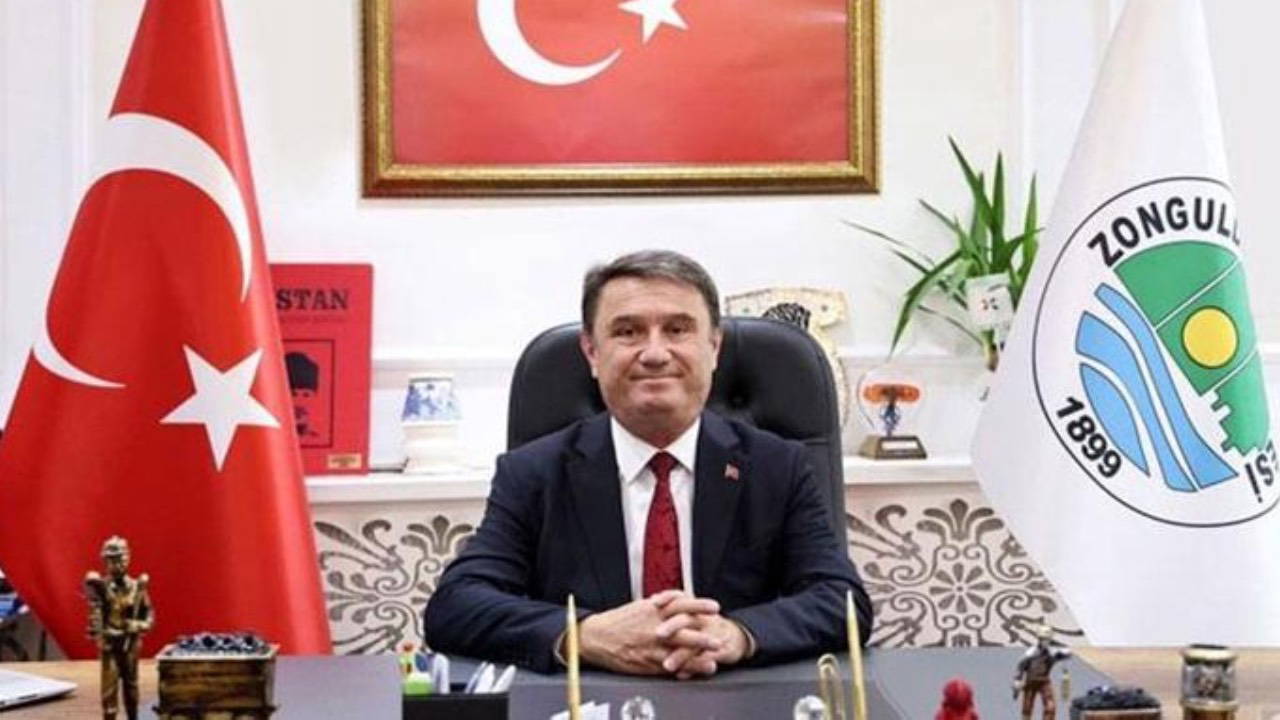Zonguldak belediye baskani ve 16 meclis uyesi chpden istifa etti GnGhuhUO